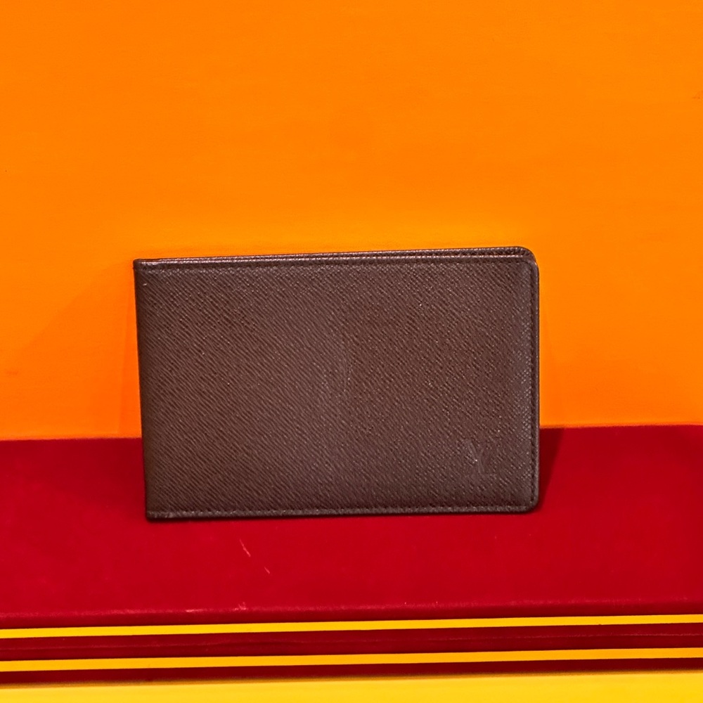 Louis Vuitton Textured Note Book cover - Picture 4 of 12